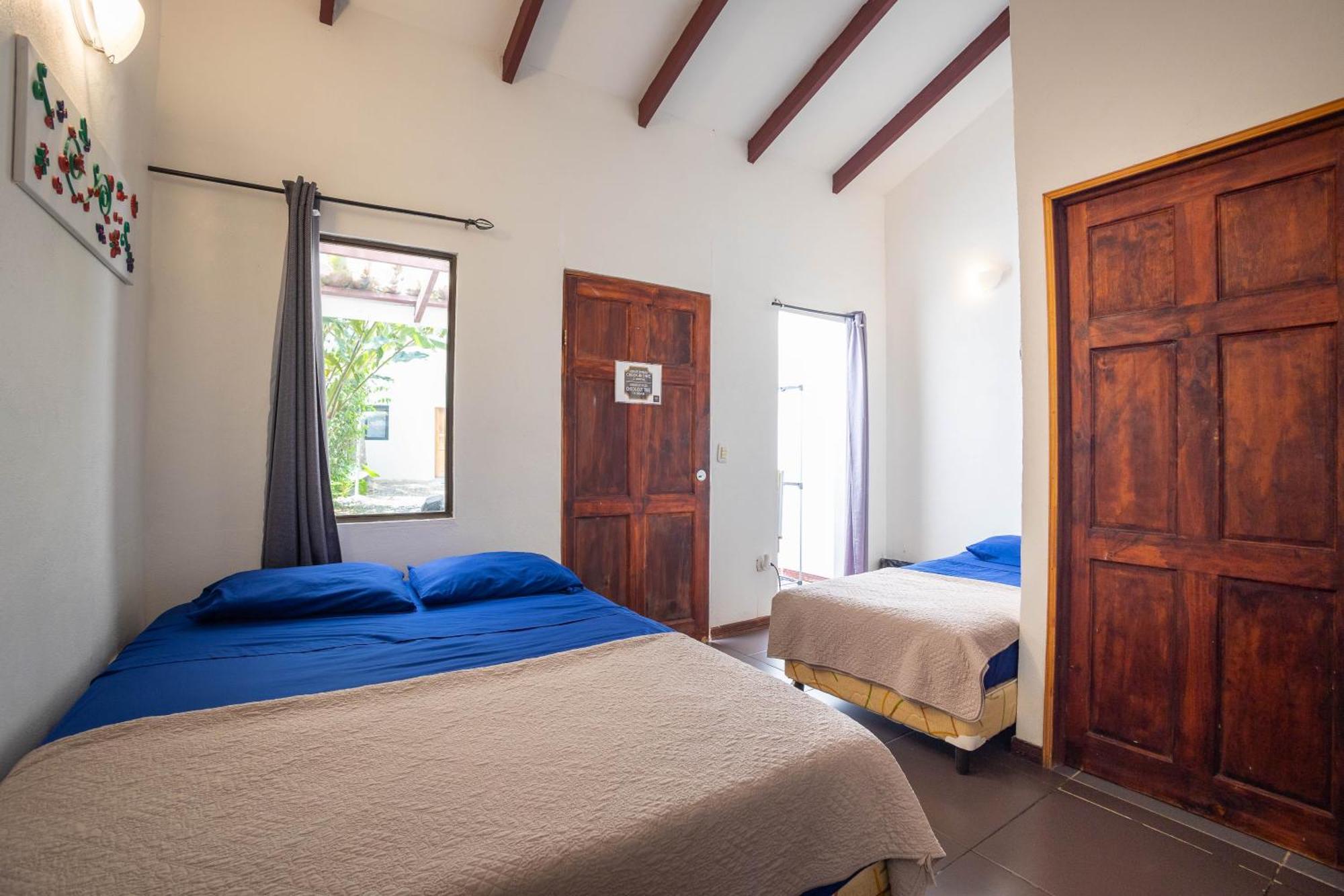 Bambutel Cocles 호텔 Puerto Viejo de Talamanca 외부 사진