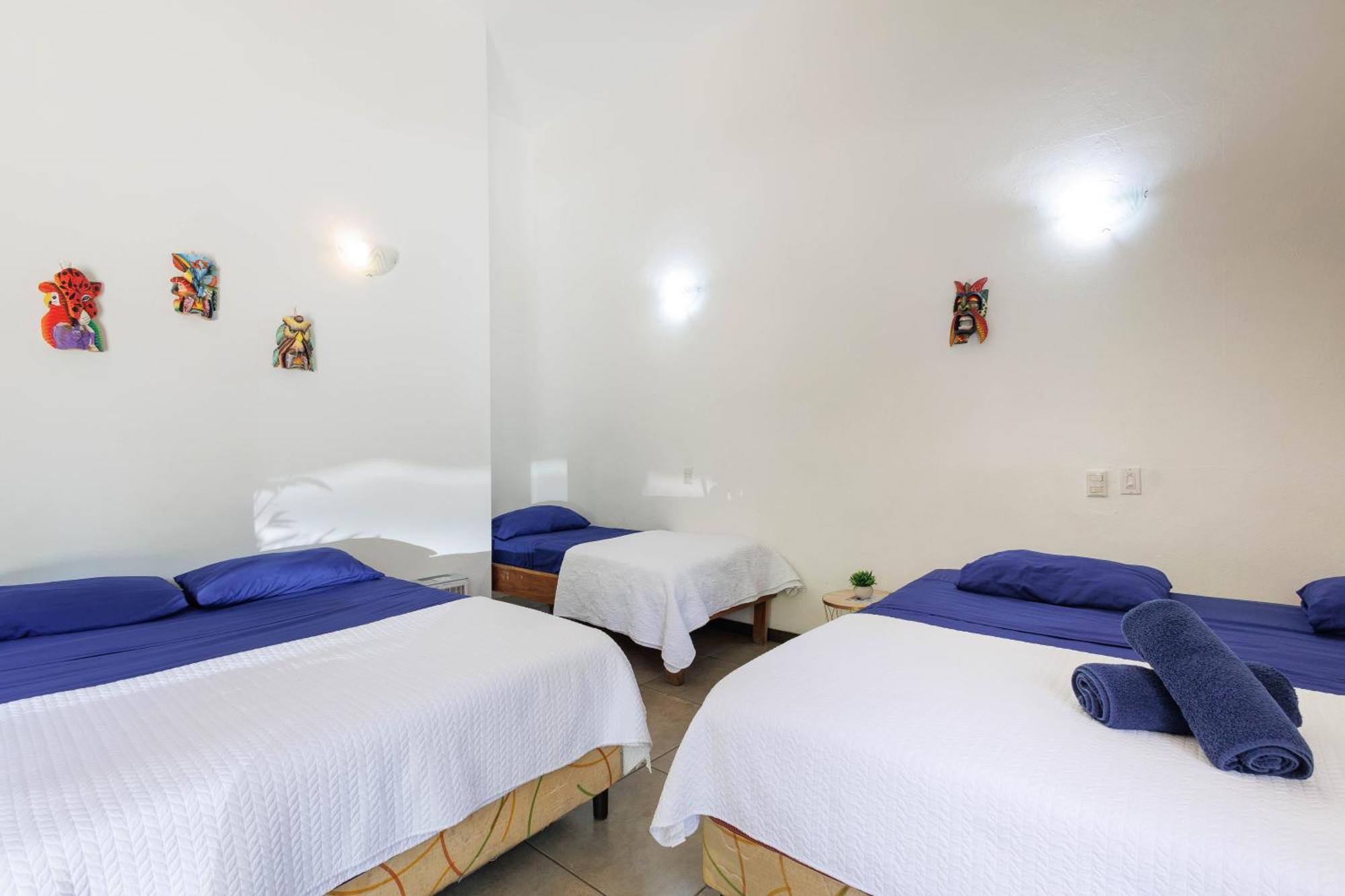 Bambutel Cocles 호텔 Puerto Viejo de Talamanca 외부 사진